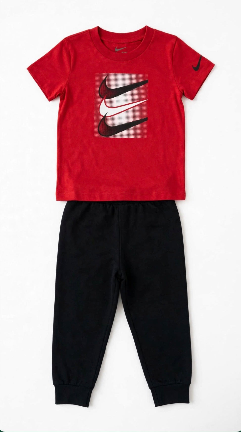 THE MINIMAL SWOOSH SET